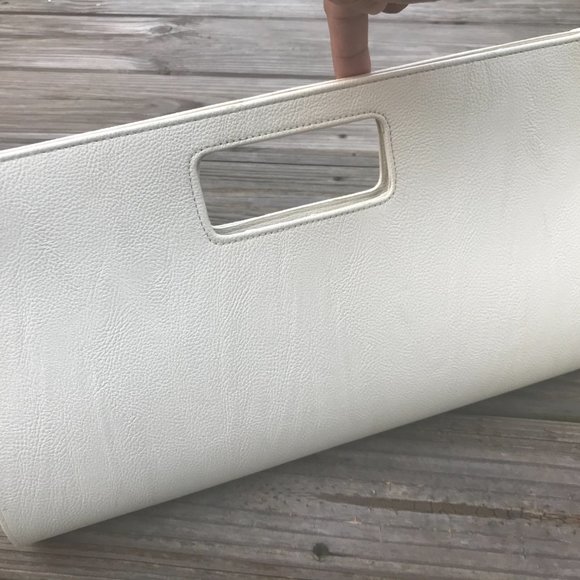 Charming Charlie Women Clutch Bag Purse White Read - Picture 7 of 13